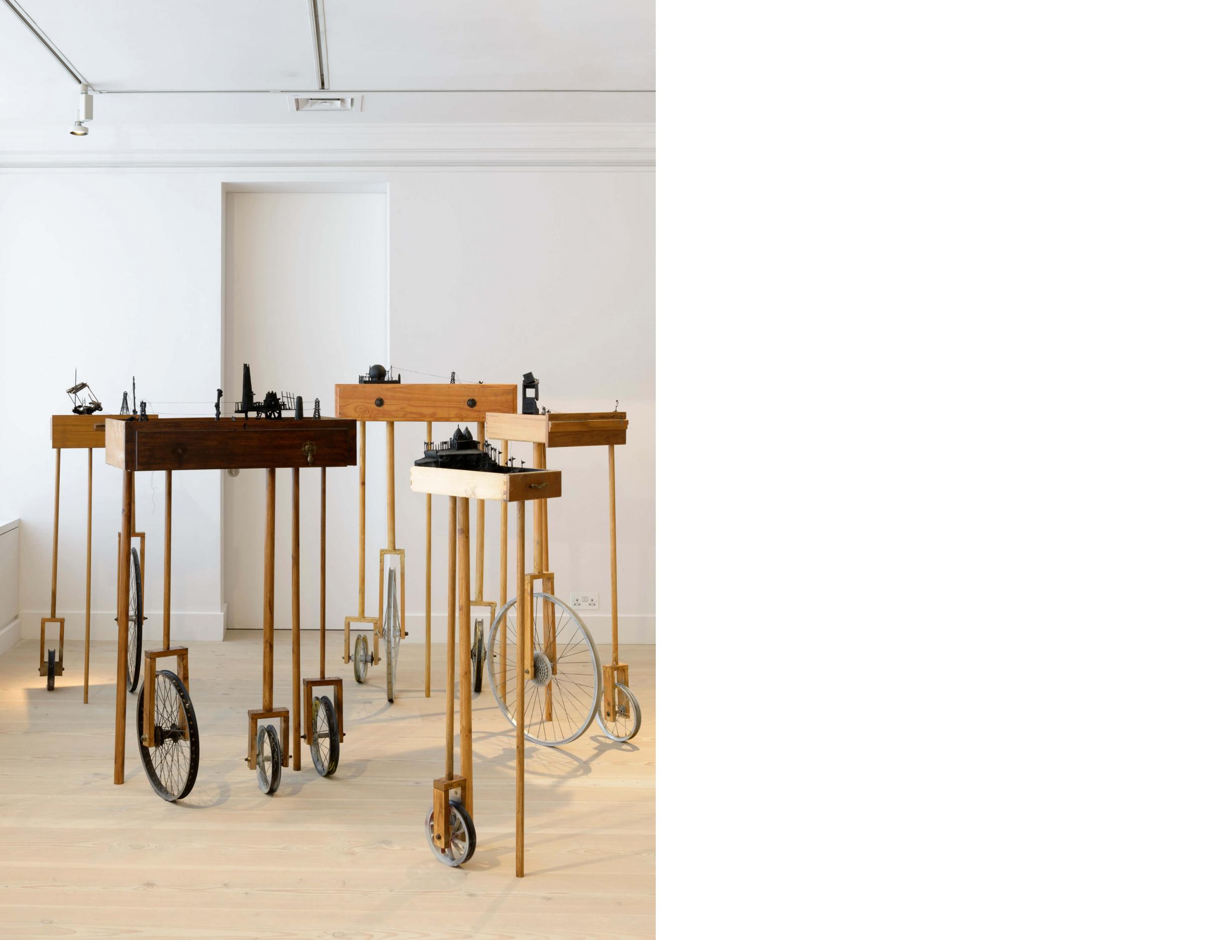 Other crescents, other moons Image17